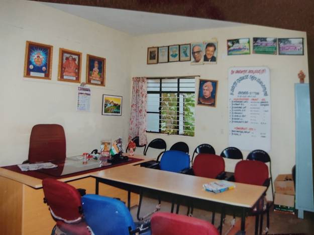 Principal chamber.jpeg